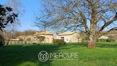/international/fr/chaunay-charente-310106158823/