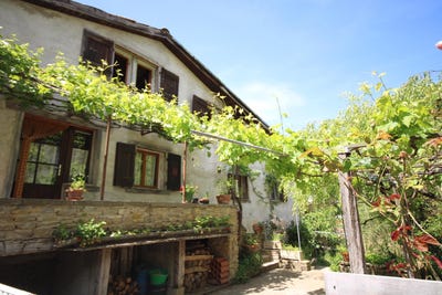 /international/fr/chalabre-languedoc-roussillon-310102250563/