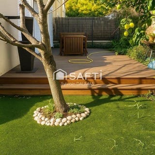 /international/fr/toulon-provence-alpes-cote-d-azur-310101497951/?lang=it