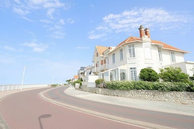 /international/fr/royan-charente-310108455765/