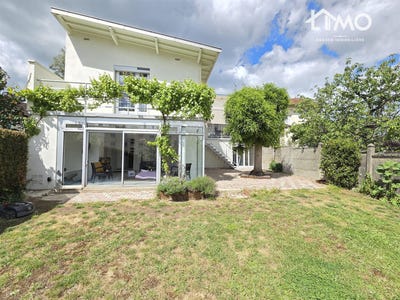 /international/fr/limoges-limousin-310108008828/