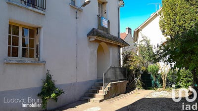/international/fr/toucy-burgundy-310102724214/