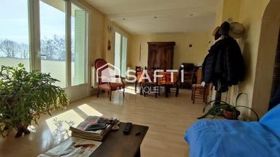 /international/fr/lavaur-midi-pyrenees-310107707857/