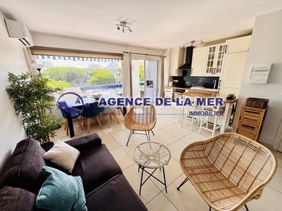 /international/fr/la-grande-motte-centre-val-de-loire-310100760118/