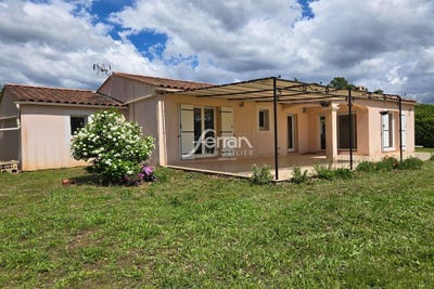/international/fr/villecroze-provence-alpes-cote-d-azur-310099552689/