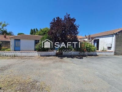 /international/fr/grues-pays-de-la-loire-310099259309/