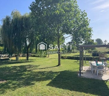 /international/fr/saint-martin-de-boscherville-upper-normandy-310108779365/