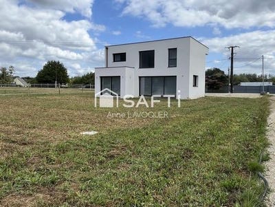 /international/fr/camors-brittany-310102262560/