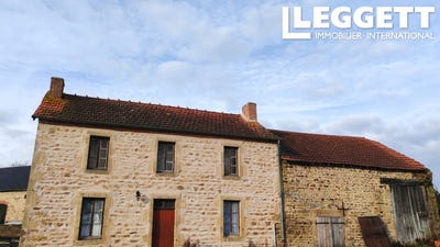 /international/fr/saint-marcel-en-marcillat-auvergne-310105406333/