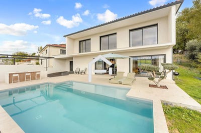 /international/fr/aureville-midi-pyrenees-310103266517/?lang=it