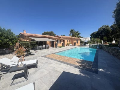/international/fr/figanieres-provence-alpes-cote-d-azur-310101019149/