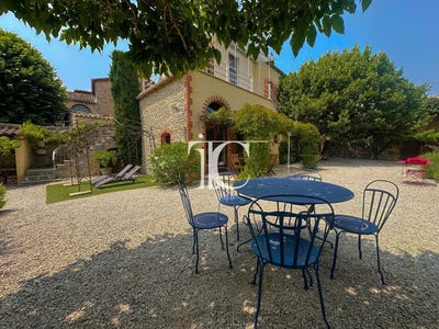 /international/fr/saint-paul-le-jeune-rhone-310100386995/