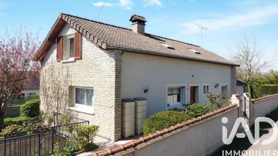 /international/fr/villeneuve-la-guyard-burgundy-310102833594/