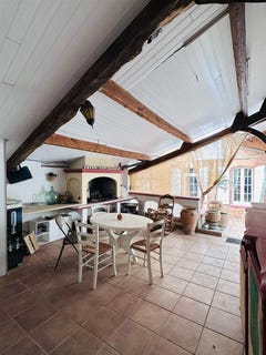 /international/fr/l-isle-jourdain-midi-pyrenees-310107950668/