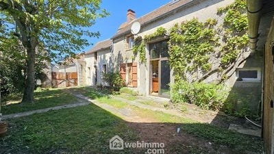 /international/fr/rue-de-paris-larchant-picardie-310110053964/