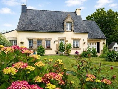 /international/fr/plumieux-brittany-310108837484/