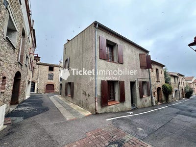 /international/fr/corbere-les-cabanes-languedoc-roussillon-310105793626/