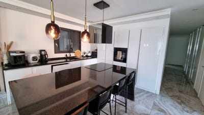 /international/fr/chalon-sur-saone-burgundy-310108522398/