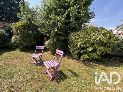 /international/fr/reze-pays-de-la-loire-310109106115/
