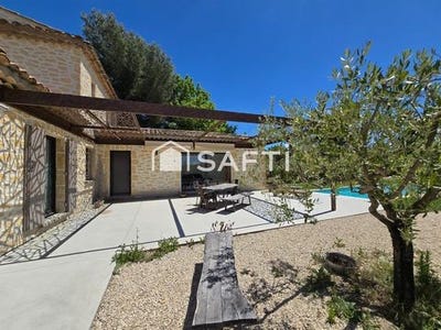 /international/fr/lauris-provence-alpes-cote-d-azur-310100177243/?lang=zh-tw