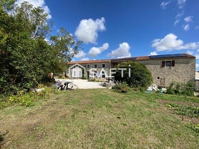 /international/fr/courant-charente-310102161586/