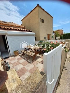 /international/fr/gruissan-languedoc-roussillon-310106749718/