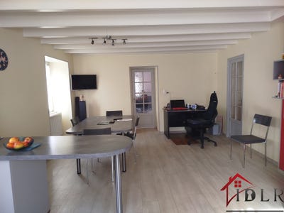 /international/fr/bourg-centre-val-de-loire-310106794382/