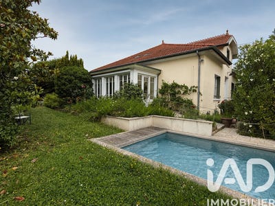 /international/fr/villefranche-sur-saone-ile-de-france-310107674204/