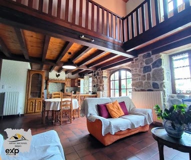 /international/fr/salettes-rhone-310100283889/