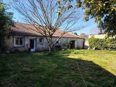 /international/fr/massac-charente-310108898809/