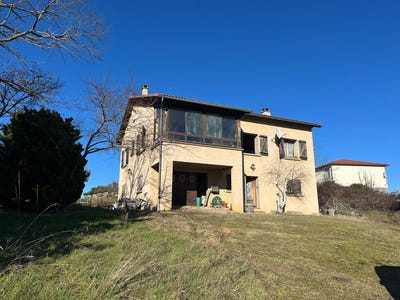 /international/fr/blesle-auvergne-310101209611/?lang=zh-tw