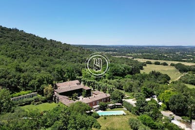 /international/fr/uzes-languedoc-roussillon-310100906084/?lang=zh-cn