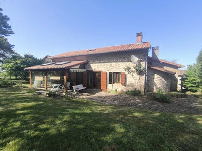 /international/fr/sainte-marie-de-vaux-limousin-310104777761/