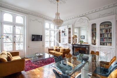 /international/fr/angers-pays-de-la-loire-310108634322/