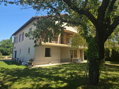 /international/fr/chatuzange-le-goubet-rhone-310119401753/