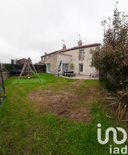 /international/fr/bressuire-charente-310102668500/