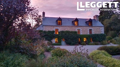/international/fr/dol-de-bretagne-brittany-310107291951/