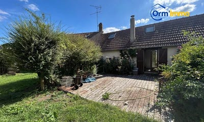 /international/fr/bucy-saint-liphard-centre-val-de-loire-310101884895/