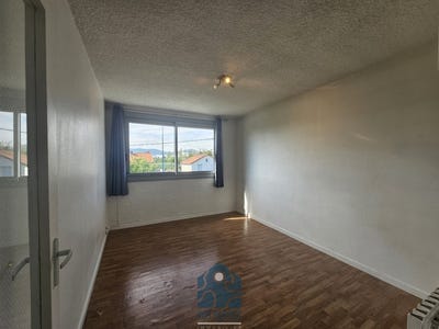 /international/fr/clermont-ferrand-auvergne-310108129559/