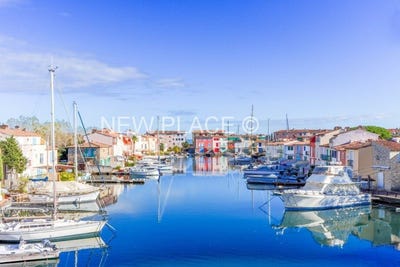 /international/fr/grimaud-provence-alpes-cote-d-azur-310107979483/