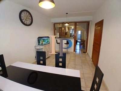 /international/fr/charlieu-centre-val-de-loire-310107597623/