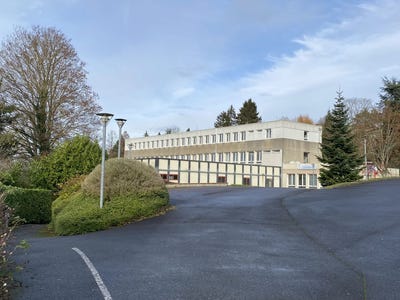 /international/fr/lisieux-la-basse-normandie-310104009764/