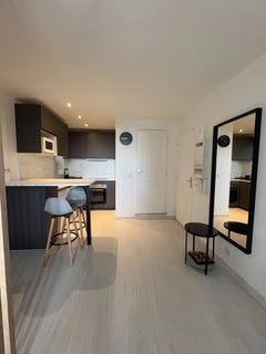 /international/fr/15-rue-lecoq-saint-nom-la-breteche-ile-de-france-310108624079/