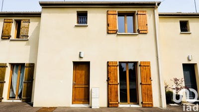 /international/fr/pont-sainte-marie-ardennes-310100182352/