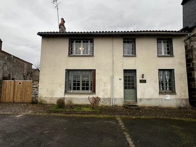 /international/fr/saint-sornin-la-marche-limousin-120097096336/