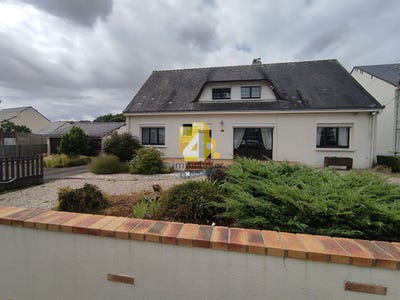 /international/fr/la-chapelle-des-marais-pays-de-la-loire-310109219217/