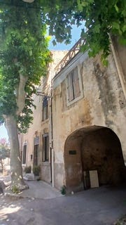 /international/fr/capestang-languedoc-roussillon-310108422492/