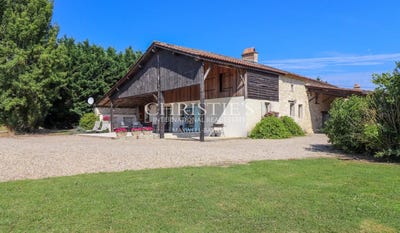 /international/fr/duras-aquitaine-310099573875/