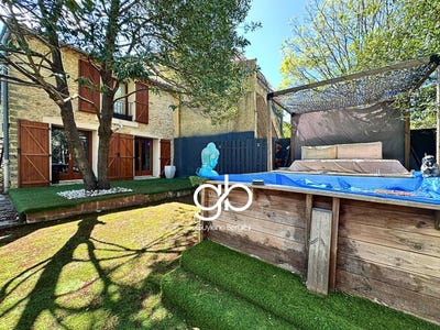 /international/fr/saint-vincent-de-barbeyrargues-languedoc-roussillon-310106965541/