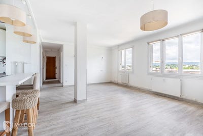 /international/fr/villefranche-sur-saone-rhone-310103411910/